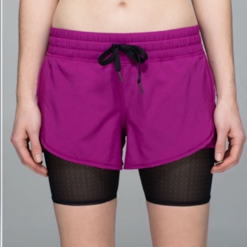 Lululemon Hot to Street Athletic Shorts.